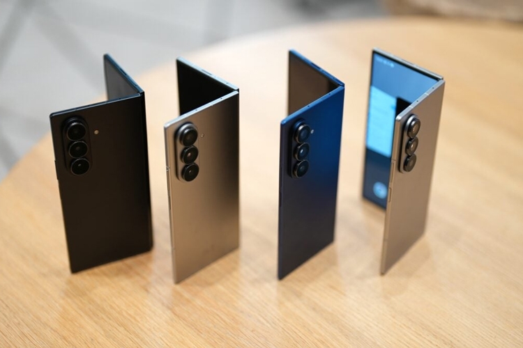 Galaxy Z Fold 7 bền bỉ vượt trội nhờ Gorilla Glass Ceramic 2