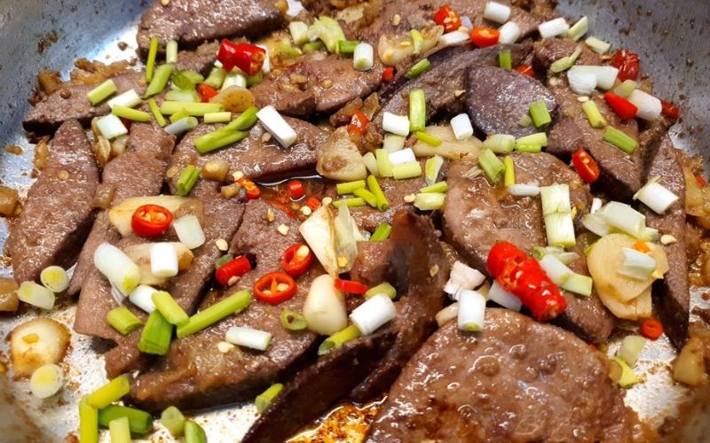 Làm gan xào tỏi