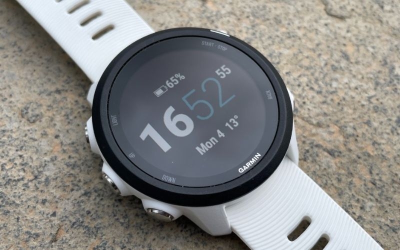 Đồng hồ Garmin Forerunner 245