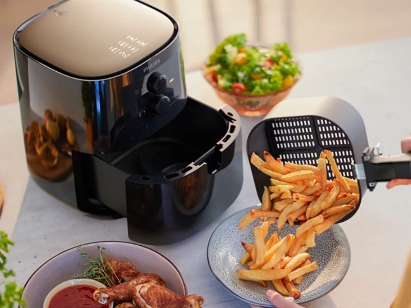 giỏ quickclean trên nồi chiên không dầu hình 1