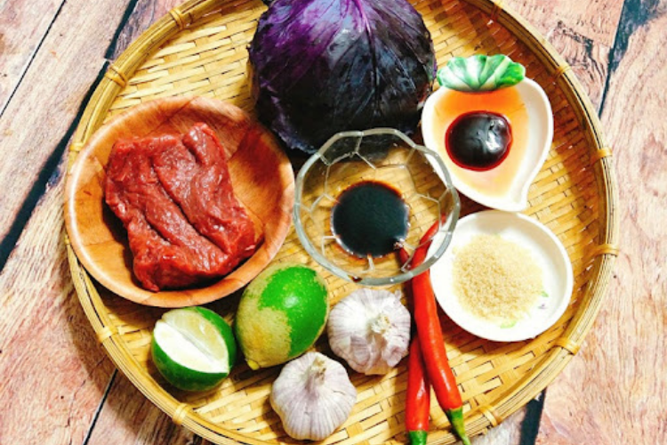 gỏi bò bắp cải tím 3