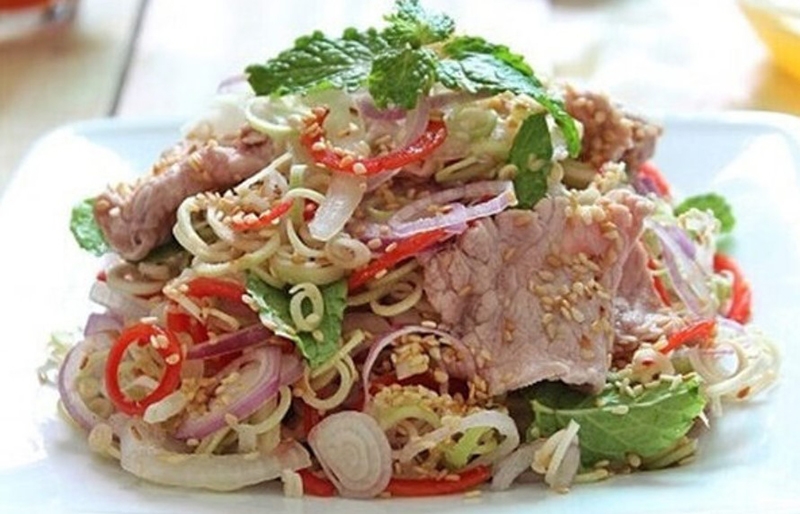 cách làm gỏi bò bắp chuối (hình 10)