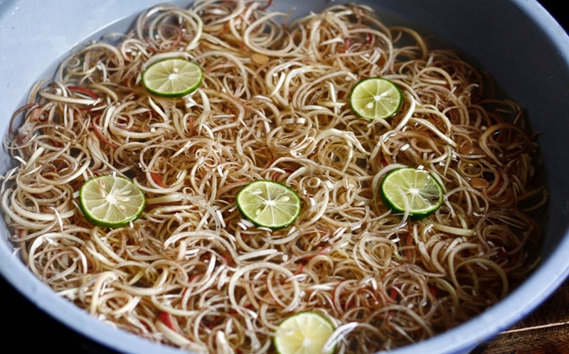 cách làm gỏi bò bắp chuối (hình 5)