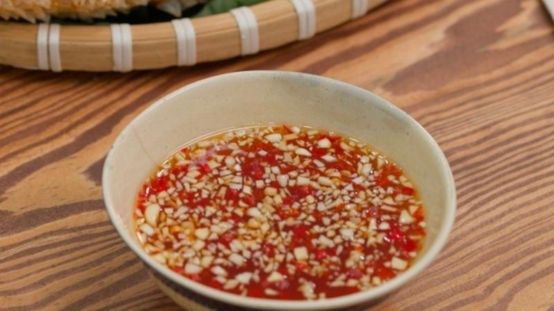Gỏi xoài khô cá sặc 5