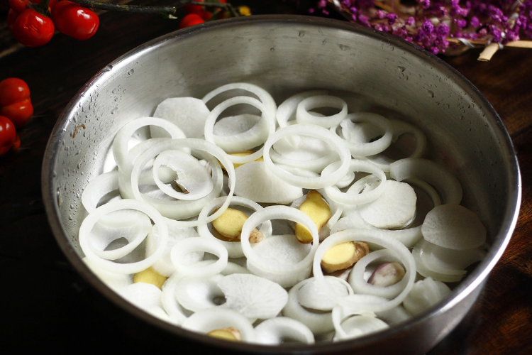 Hấp thịt lợn không cần nước hình 4