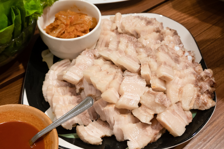 Hấp thịt lợn không cần nước hình 5