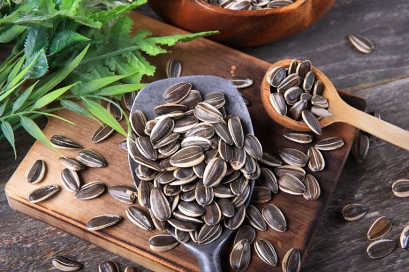 Hạt hướng dương bao nhiêu calo? (hình 9)