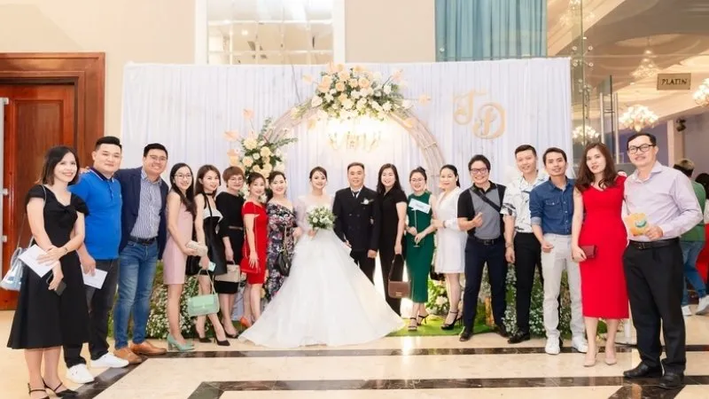 hinh-anh-gia-dinh-17.png