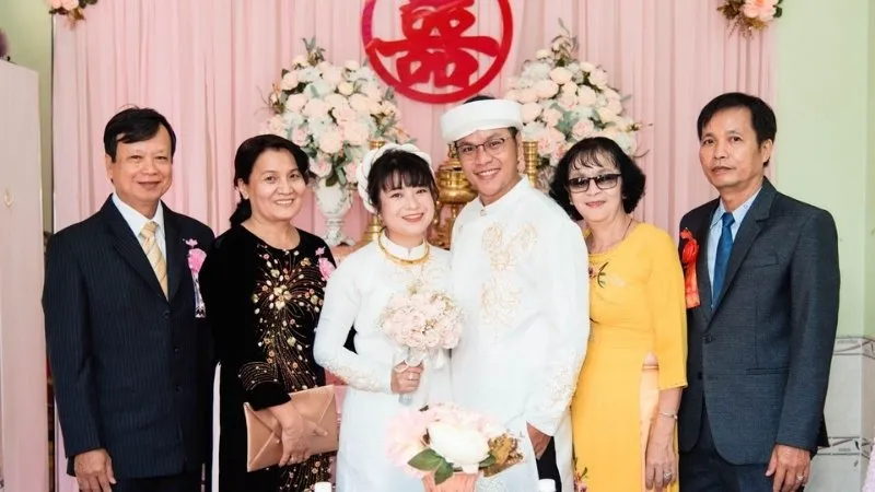 hinh-anh-gia-dinh-19.png