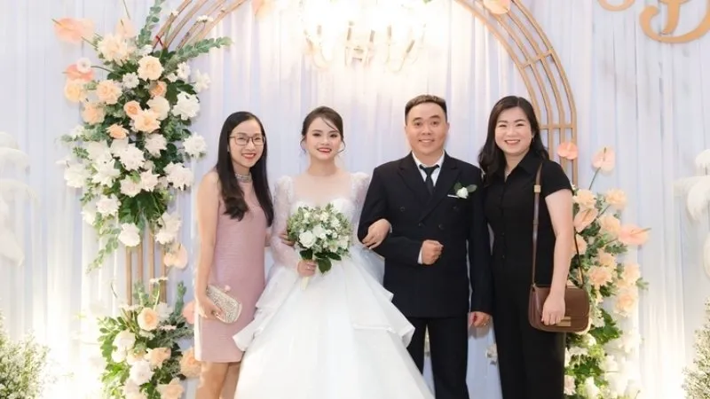 hinh-anh-gia-dinh-22.png