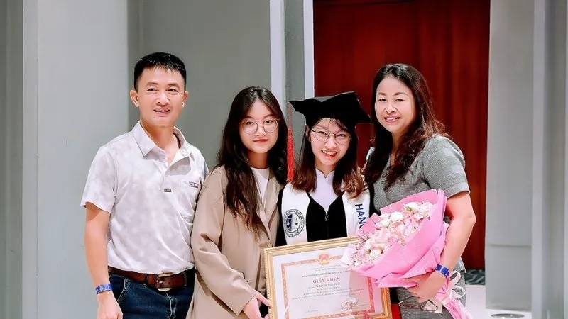 hinh-anh-gia-dinh-29.png