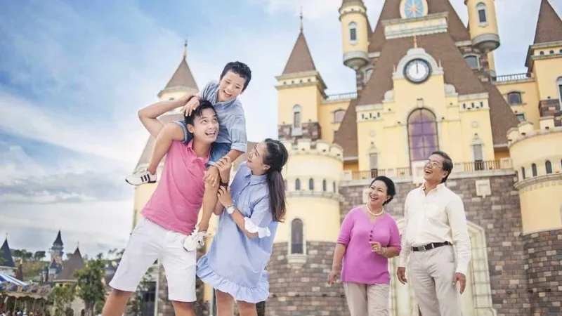 hinh anh gia dinh vui ve