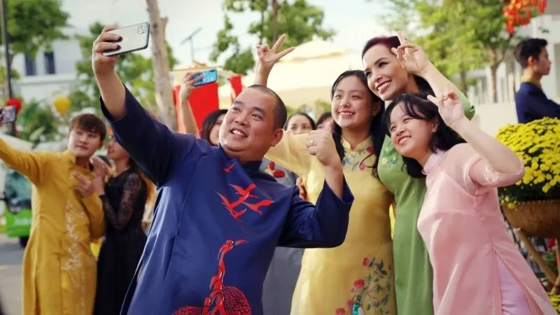 hinh-anh-gia-dinh-37.png