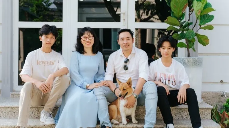 hinh-anh-gia-dinh-5.png