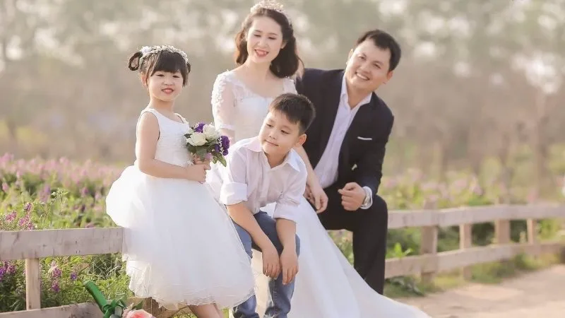 hinh-anh-gia-dinh-7.png