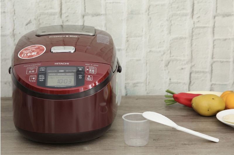 Nồi cơm điện Hitachi