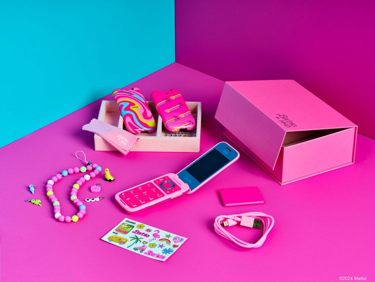 HMD ra mắt điện thoại Barbie: Tất cả đều Hường, có hai nắp lưng thay thế - hình 1