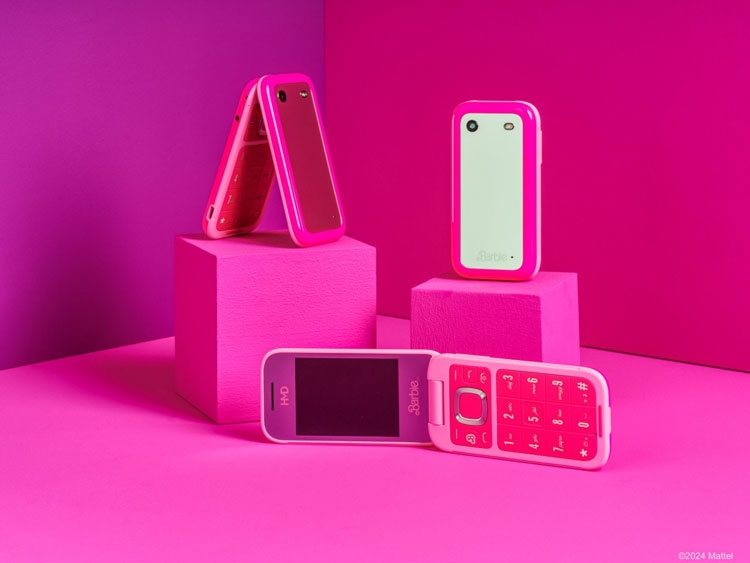 HMD ra mắt điện thoại Barbie: Tất cả đều Hường, có hai nắp lưng thay thế - hình 2