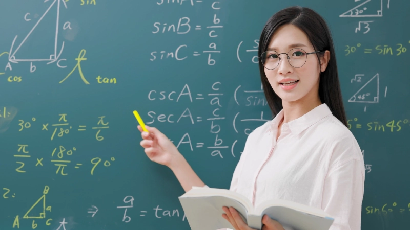 Ngành Sư phạm ra làm gì? - hình 3