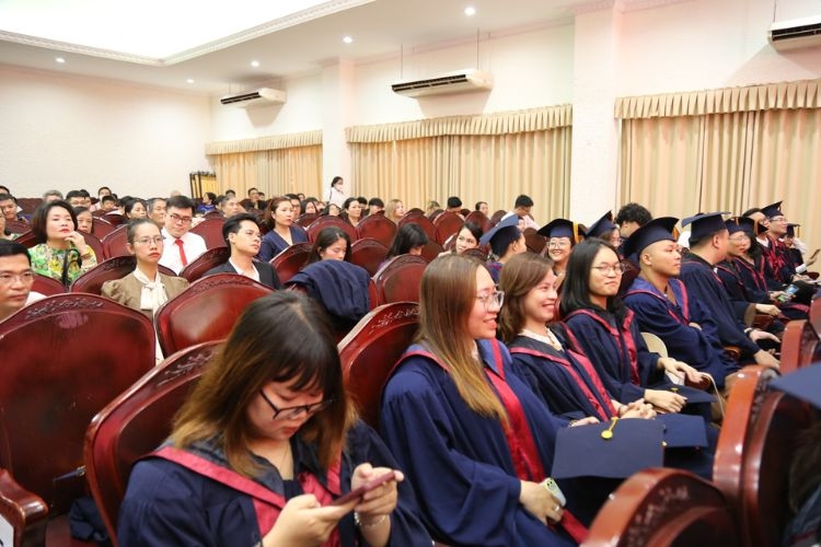 Học phí Đại học Khoa học Xã hội và Nhân văn