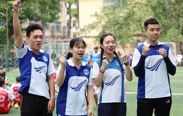 học phí đại học Sài Gòn 2