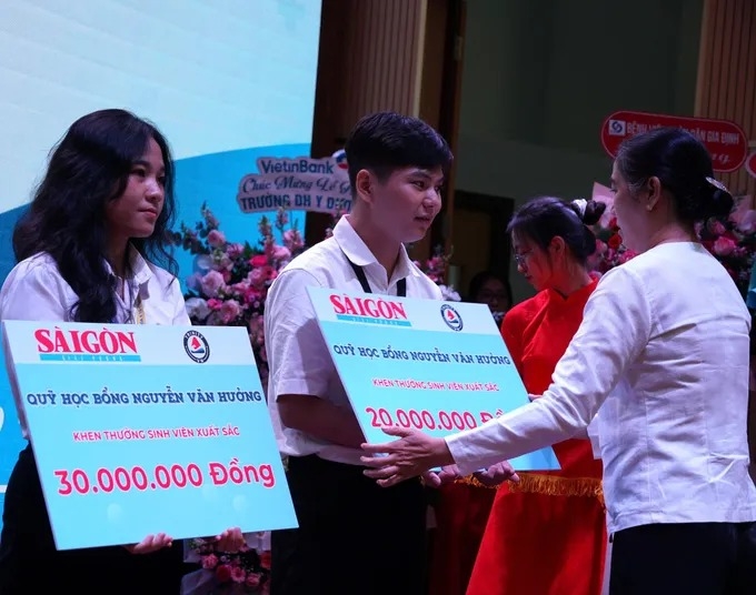 học phí đại học y dược tphcm 2025 hình 8