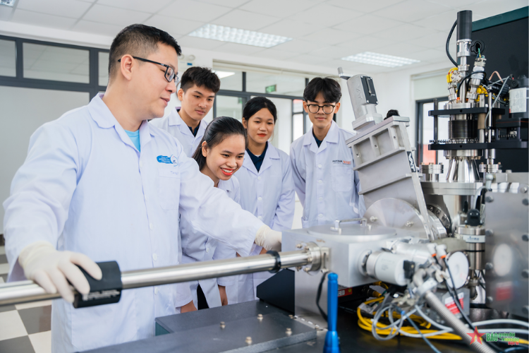 học phí phenikaa 2025 5