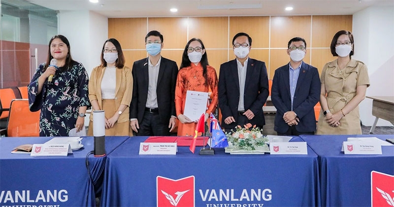 Học phí Văn Lang 2025 hình 4