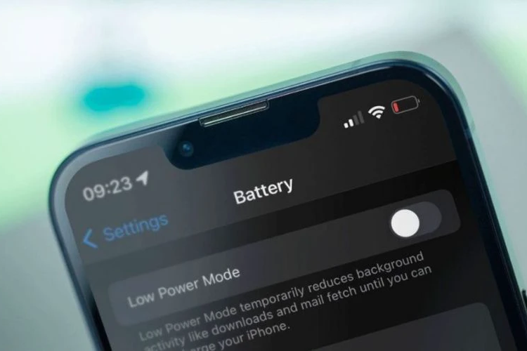 Bật chế độ tiết kiệm pin trên iPhone Xs hình 6
