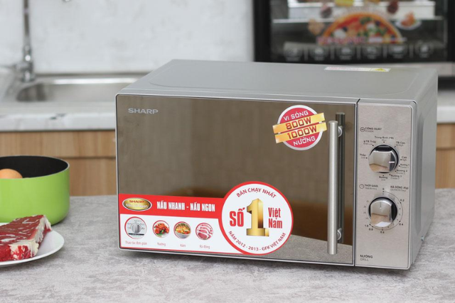 Hướng dẫn sử dụng lò vi sóng Sharp 800W chi tiết từ A–Z giúp nấu nhanh và an toàn hơn mỗi ngày