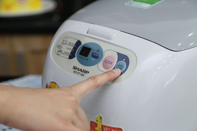 Hướng dẫn sử dụng nồi cơm điện Sharp KS-ZT18 ảnh 3