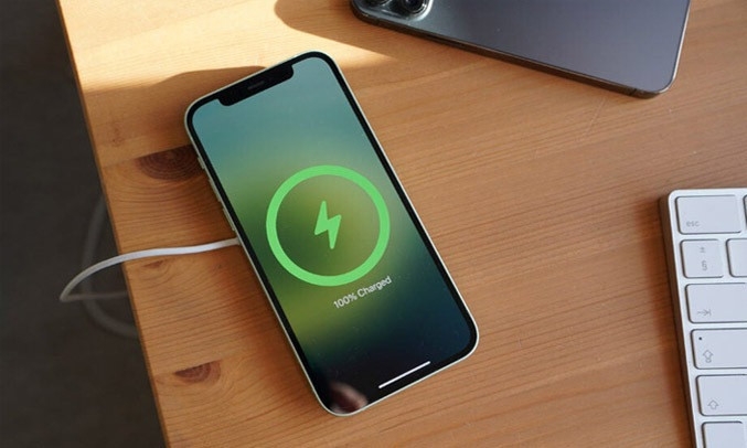 iphone 12 pro max sạc bị giật 5