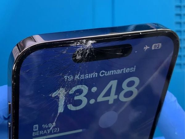 iPhone 14 Pro Max bị vỡ màn hình - hình 7