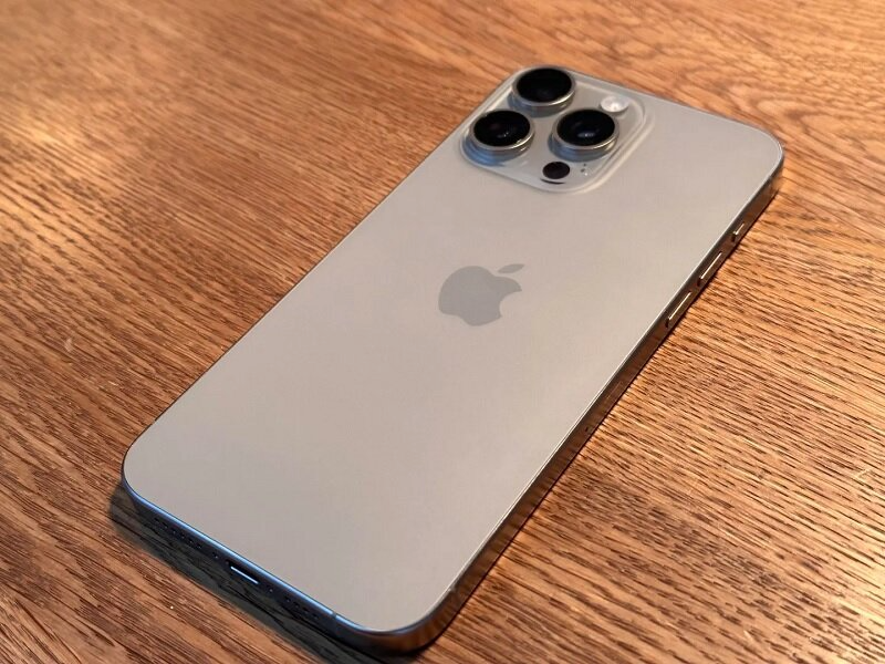 iPhone 15 Pro Max bản Mỹ và Việt Nam khác nhau ở điểm nào? - hình 4