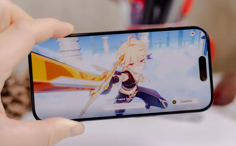 iPhone 16e với iPhone 15 Pro Max - hình 10