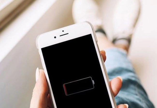 iPhone còn bảo hành có được thay pin miễn phí không hình 6