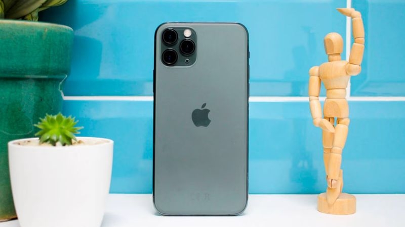 iPhone 11 Pro màu xanh lá cây