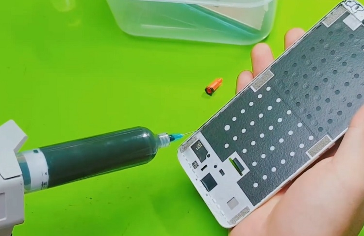 Keo dán màn hình điện thoại (Hình 1)