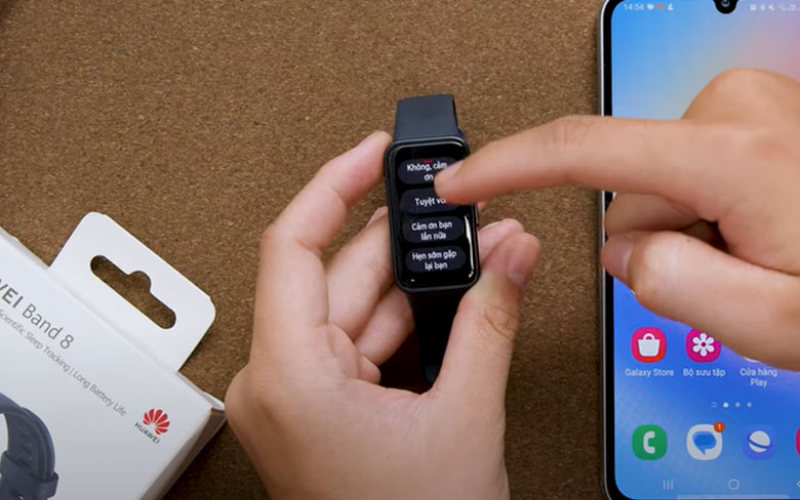 Tùy chỉnh cài đặt trên Huawei Band 8