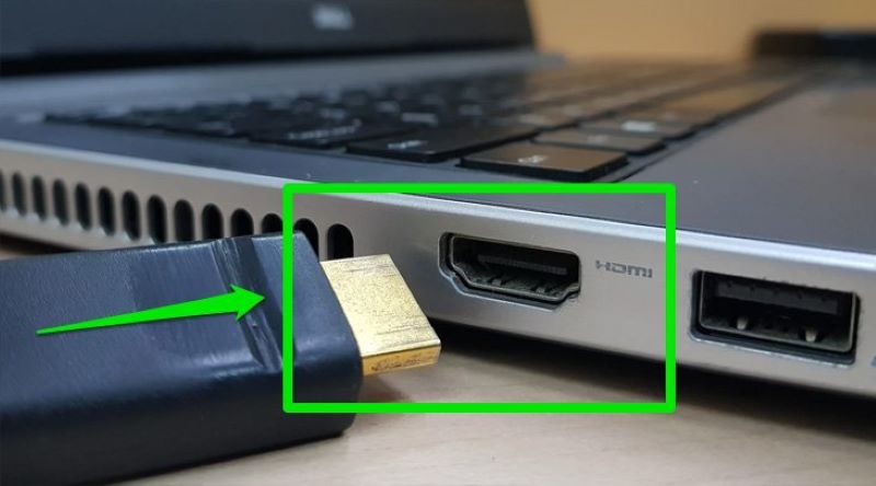 Kết nối laptop với máy chiếu qua HDMI (ảnh 1)