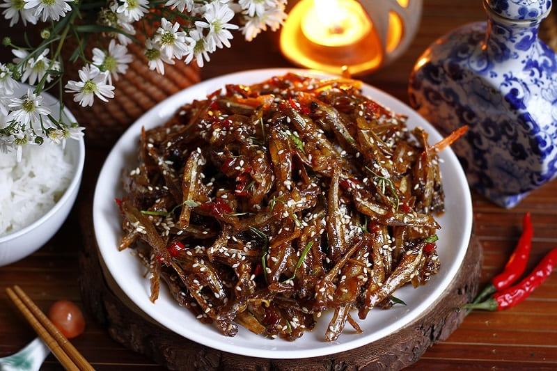 Khô cá cơm rim tỏi ớt ảnh 7