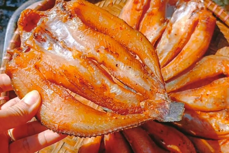 Khô cá lóc 1 nắng 8