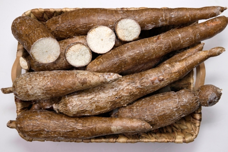 khoai mì hấp​ 1