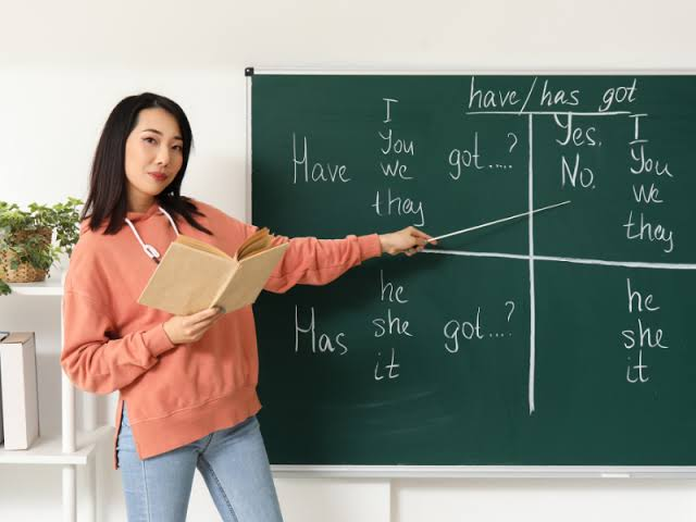 khoi-d01-hoc-nganh-gi-hot-5.png
