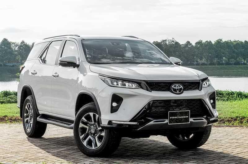kich thuoc o to toyota fortuner