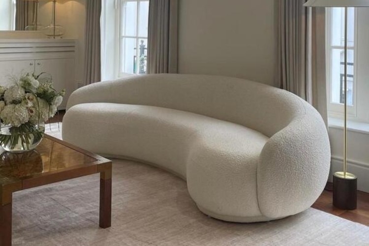 Kích thước sofa tròn tiêu chuẩn và cách lựa chọn phù hợp với từng không gian phòng khách