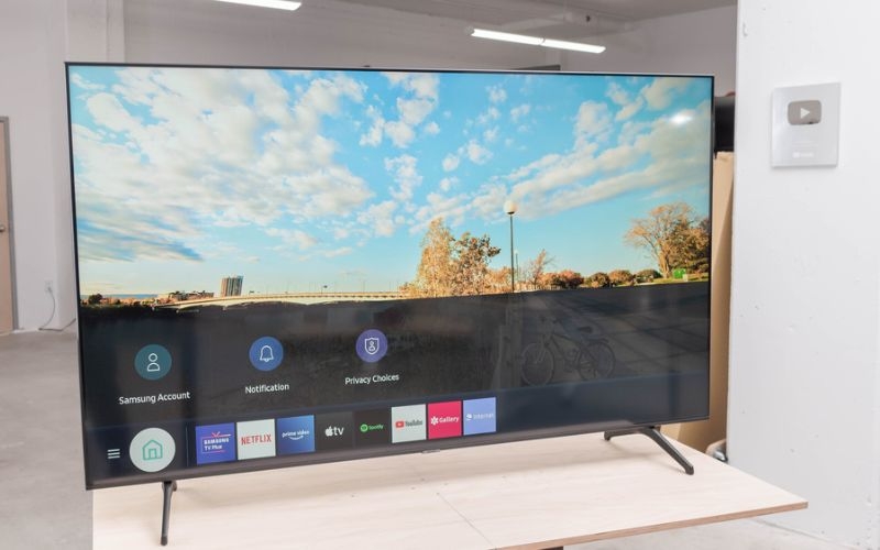 Kích thước tivi 70 inch Samsung phù hợp với diện tích phòng như thế nào