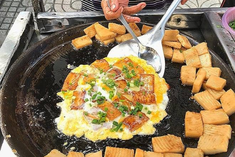 làm bánh từ bột năng và trứng hình 4