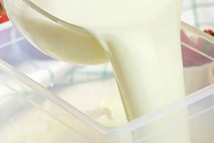 làm kem từ sữa tươi Vinamilk 4