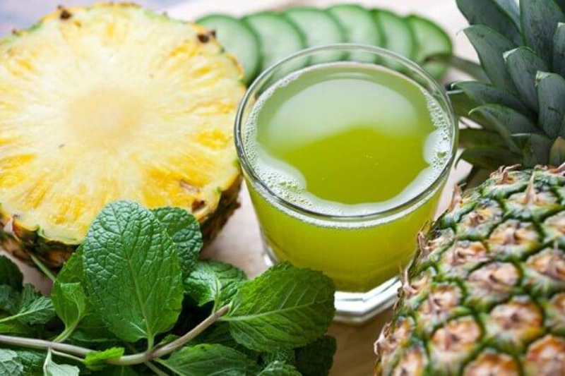 làm nước ép dứa bằng máy ép chậm 7
